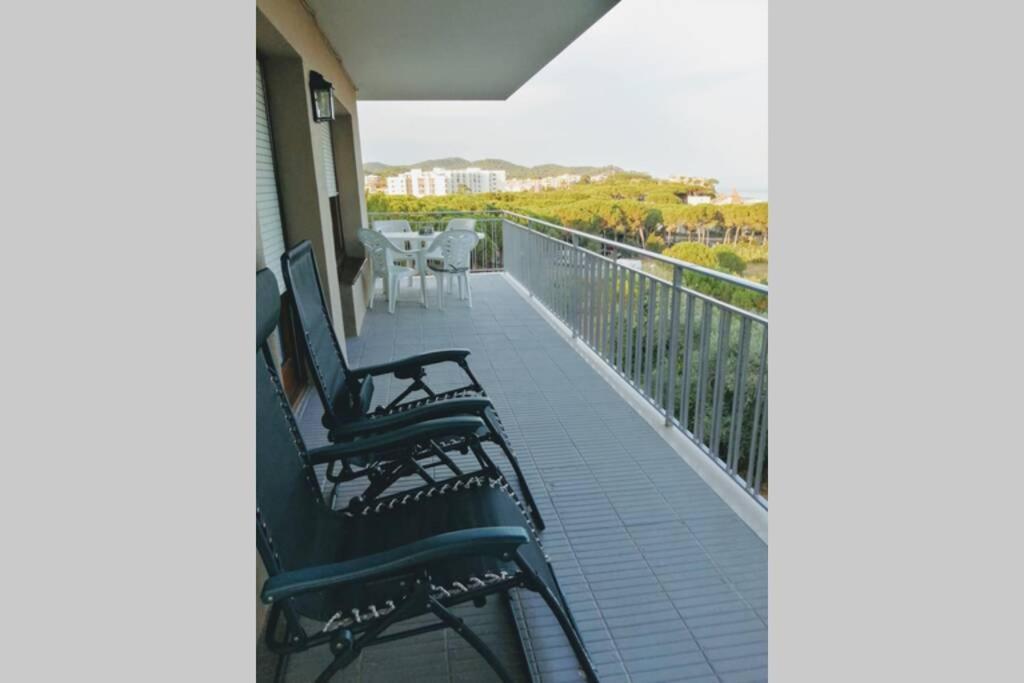 Apartamento Con Terraza En La Playa De La Fosca Palamos Exterior photo