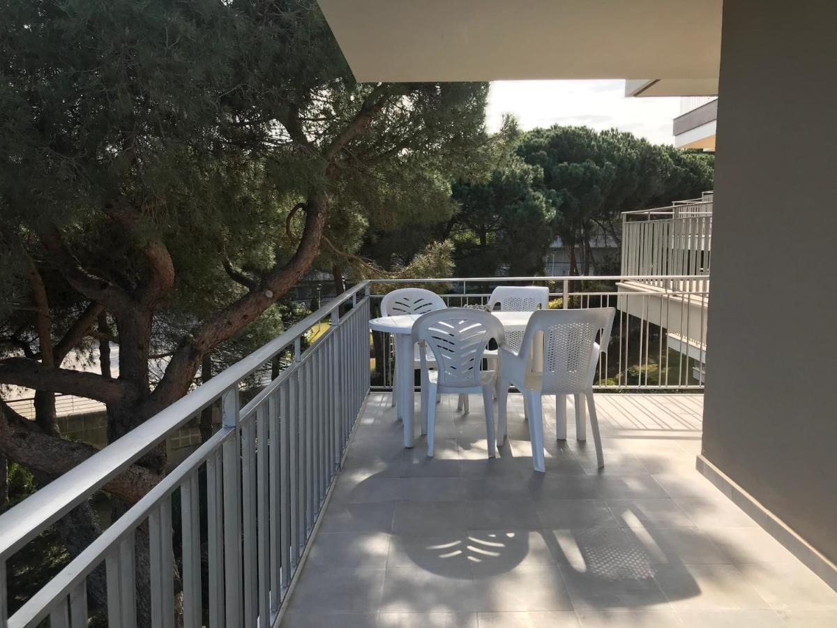 Apartamento Con Terraza En La Playa De La Fosca Palamos Exterior photo
